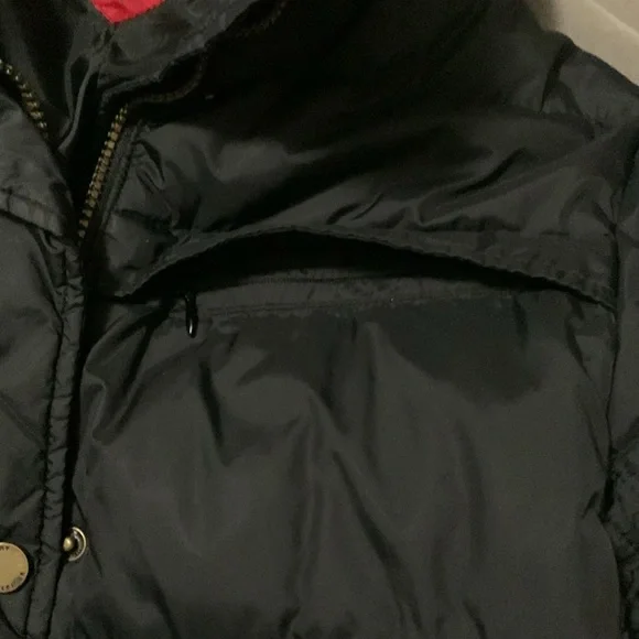 Tommy H puffer S/P black hooded *missing belt* - Picture 5 of 10